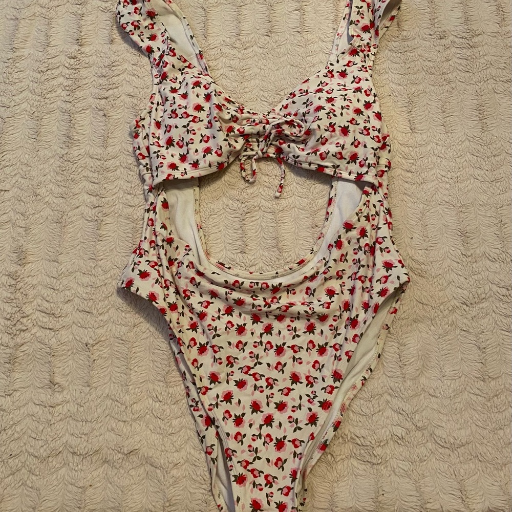 Xhilaration One Piece Flower Swimsuit